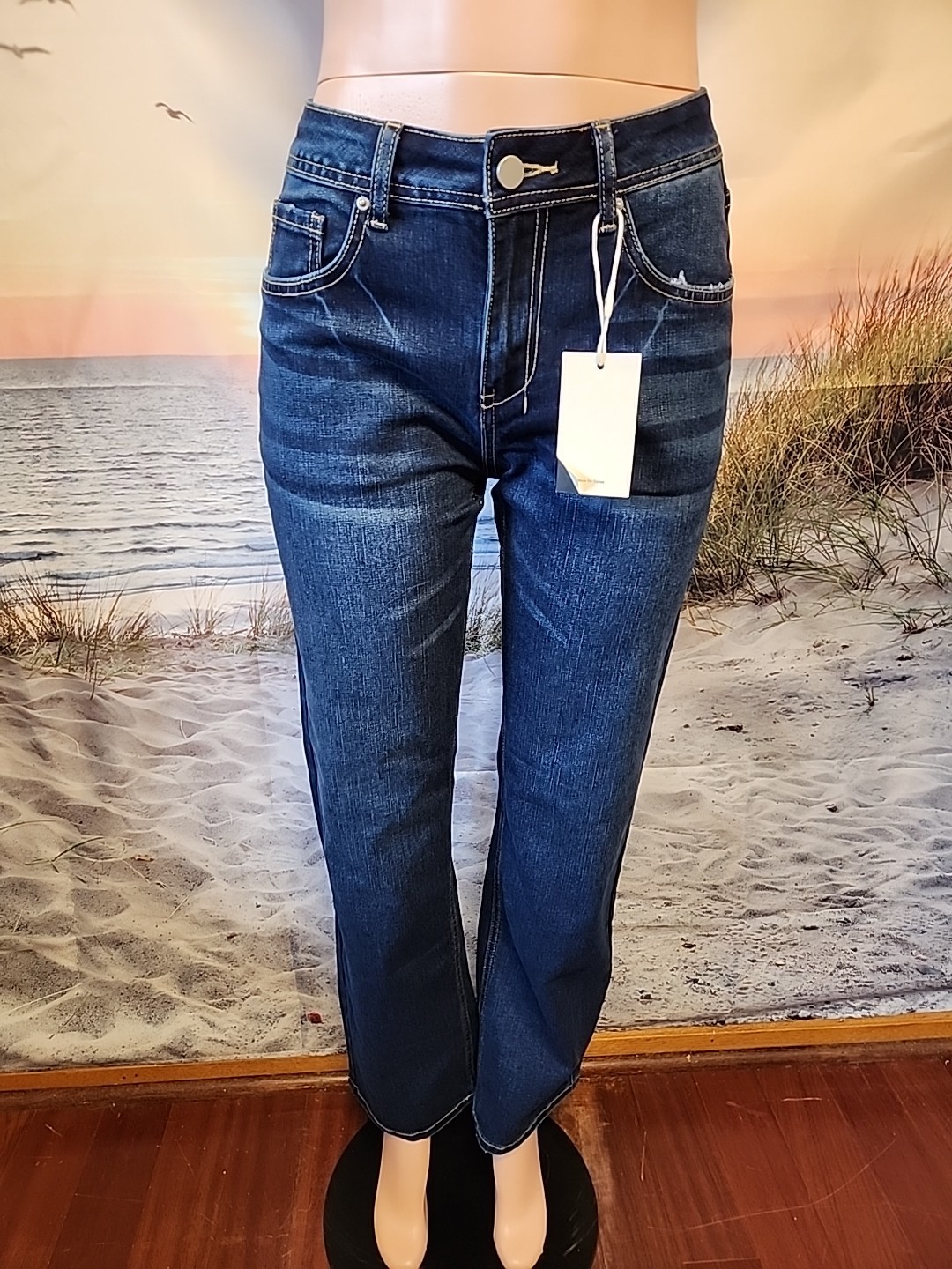 NWT Flamingals Women's #80292 Dark Blue Jeans Size XL {EXTRA LARGE}