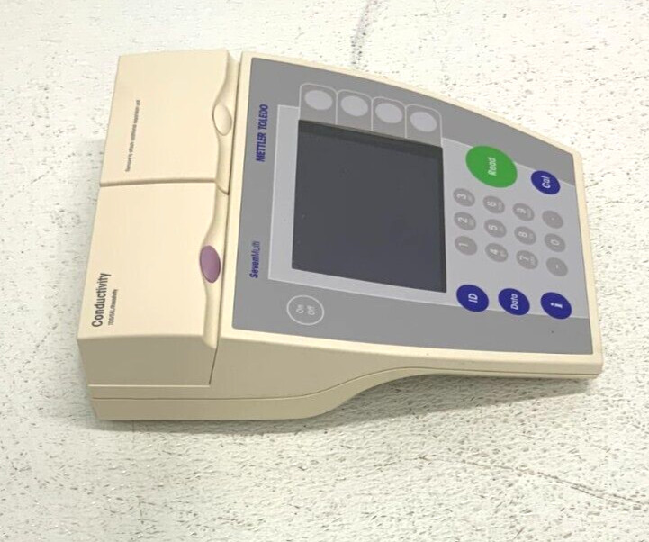 Mettler Toledo SevenMulti PH/Conductivity Laboratory Dual Function Meter 216D