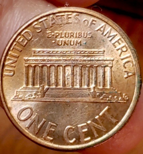 1996 DLincoln Cent Ships Free