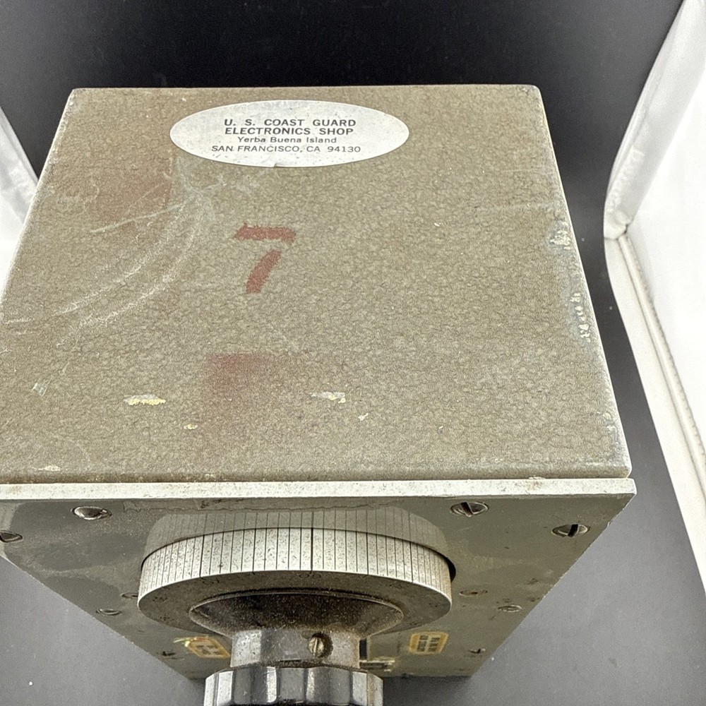 Polytechnic Radar Precision Frequency Meter Type 559A, sn 250.