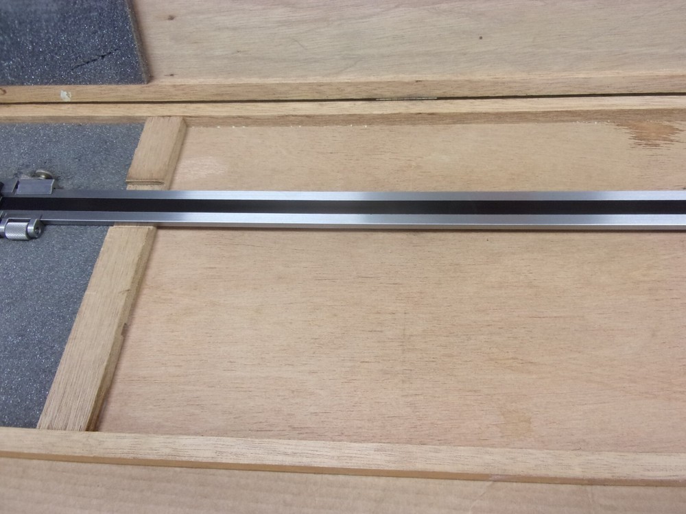 Fowler 54-100-040 40" Inside Outside Measuring Electronic Digital Caliper 0-40"