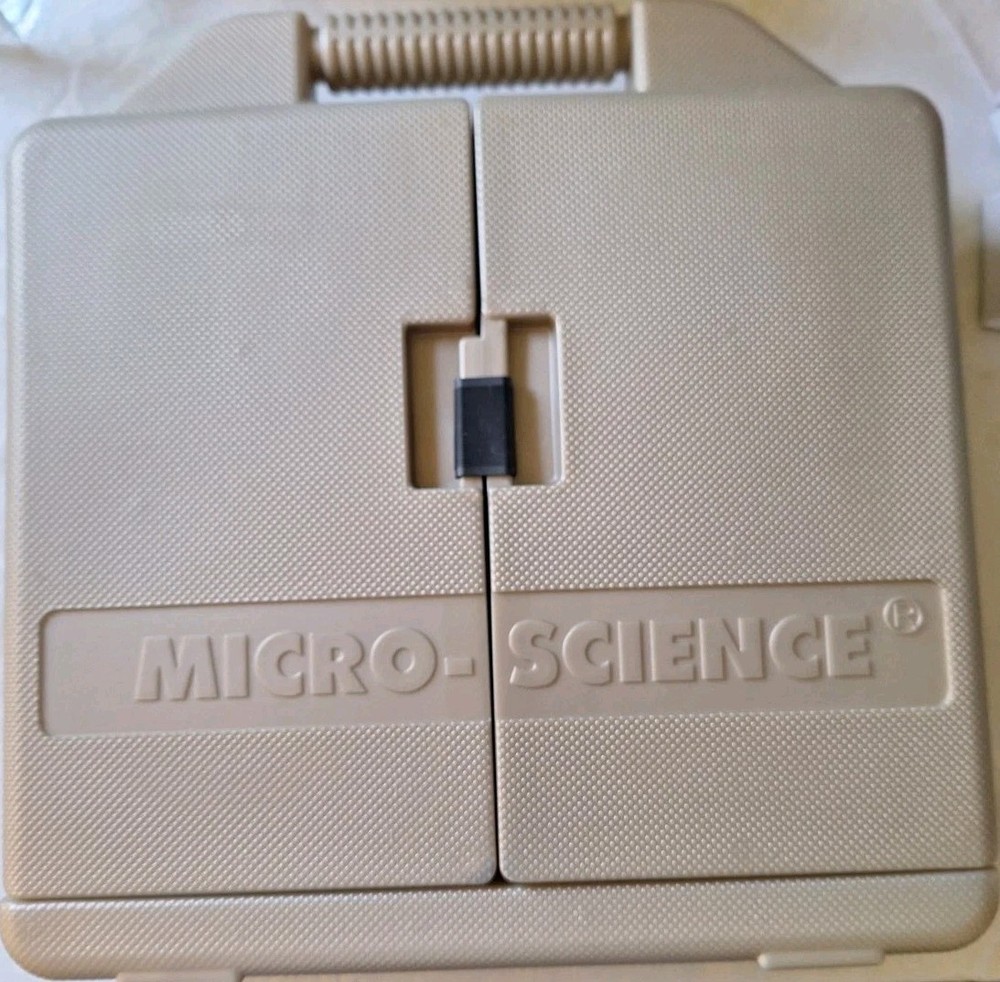 Micro-Science Microscope Set with Carrying Case