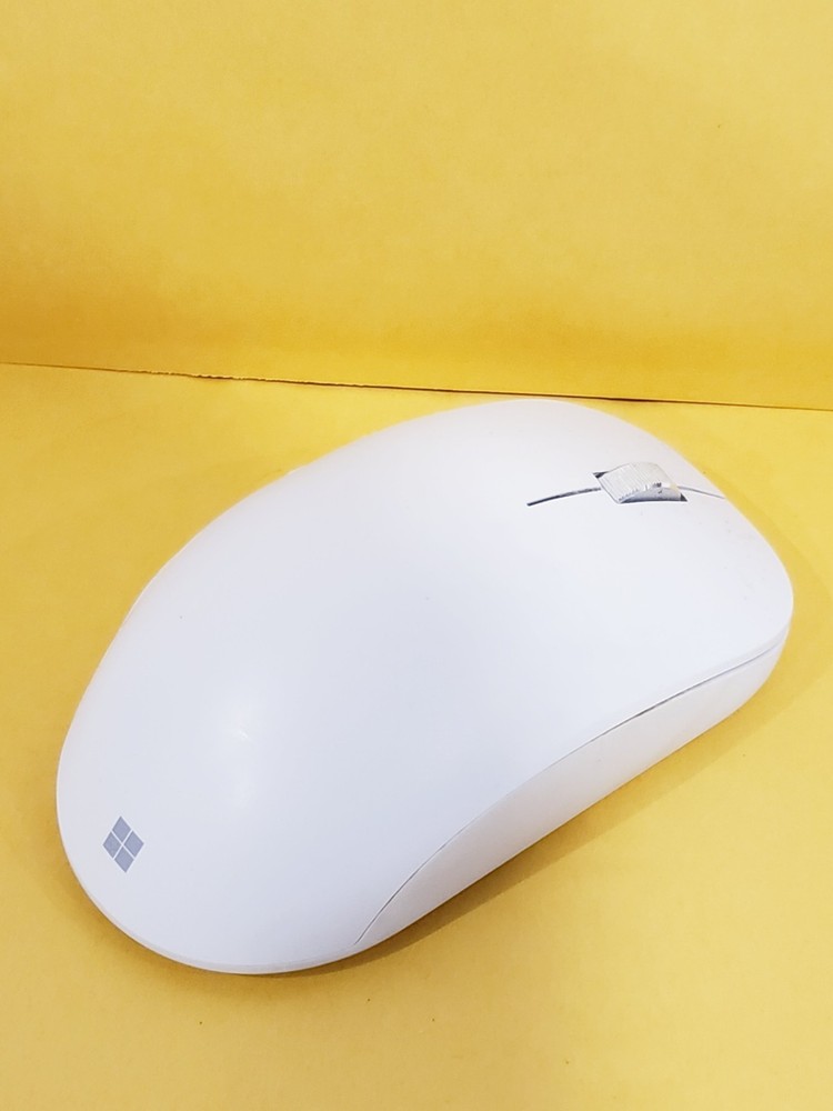 Microsoft 1955 Ergonomic Wireless Mouse - Works