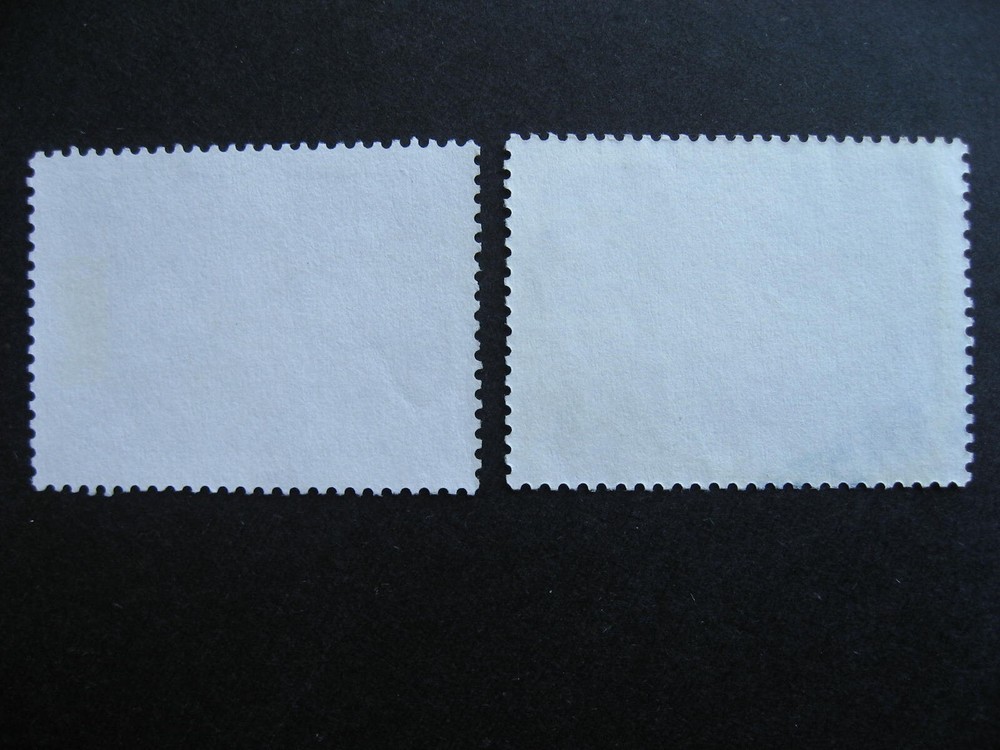 Canada print error double or extra black rarer perf Ut 1290 + a regular 1290a