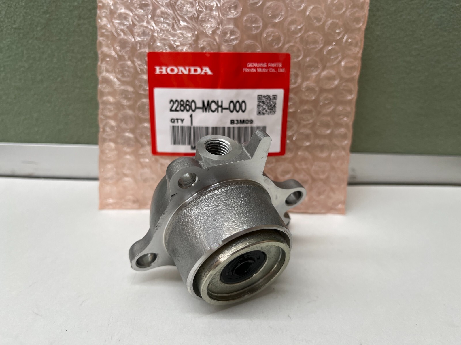 Honda VTX1800 Clutch Slave Cylinder Assembly OEM 22860-MCH-000 2002-2008