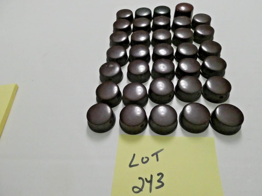 34 Vintage Daka-Ware Radio Knobs for general use purpose - Lot# 243