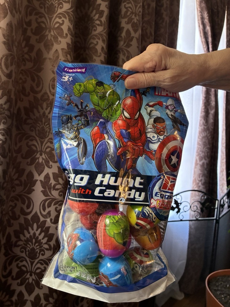 Marvel Universe Plastic Egg Hunt with Candy Bags Easter 12 Eggs 🐣 🍬
