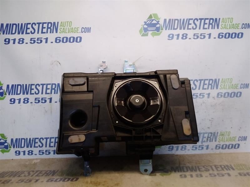 EVOQUE    2014 Speaker 8787876