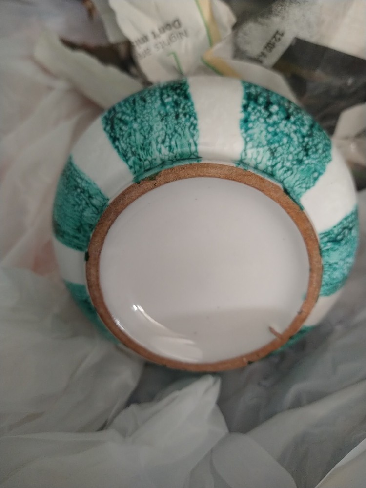 Italianesque Styled Ceramic Oil Dispenser