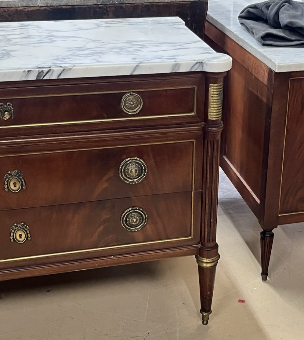 ANTIQUE FRENCH LOUIS XVI MARBLE-TOP MAHOGANY CHEST OF DRAWERS COMMODE