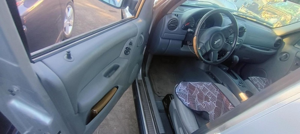 Temperature Control Fits 04-07 LIBERTY 2504082
