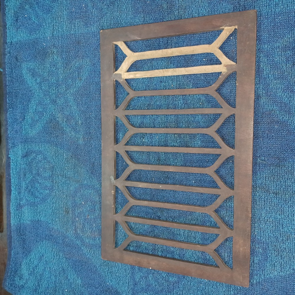 PHONOGRPAH FRONT GRILL