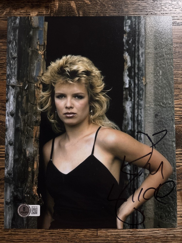Kim Wilde Signed 8x10 Keep Me Hangin On Beckett COA