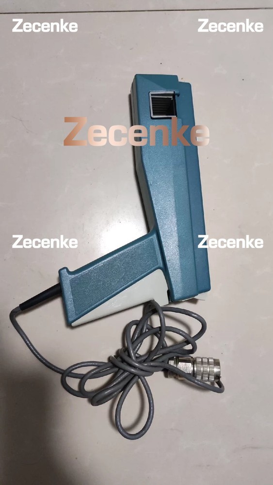 Tektronix A6303 Current Probe 100 Amp AC/DC Current Probe w/ Case TESTED