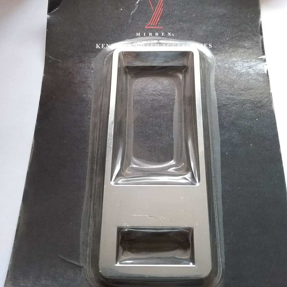 Mirrex #GMX156 chrome vent cover for KW