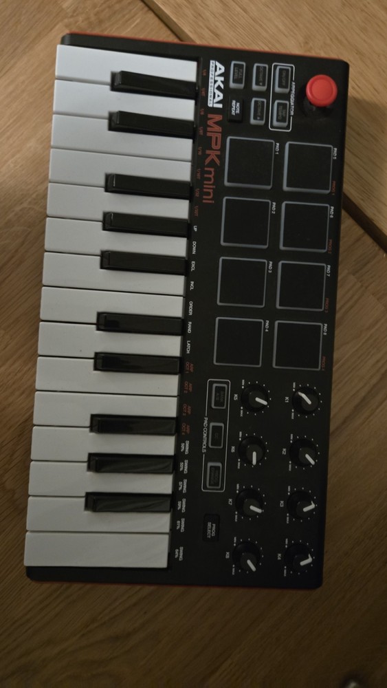 Akai Professional MPK mini 25-Key Synth MIDI Keyboard Controller w/ Pads USB