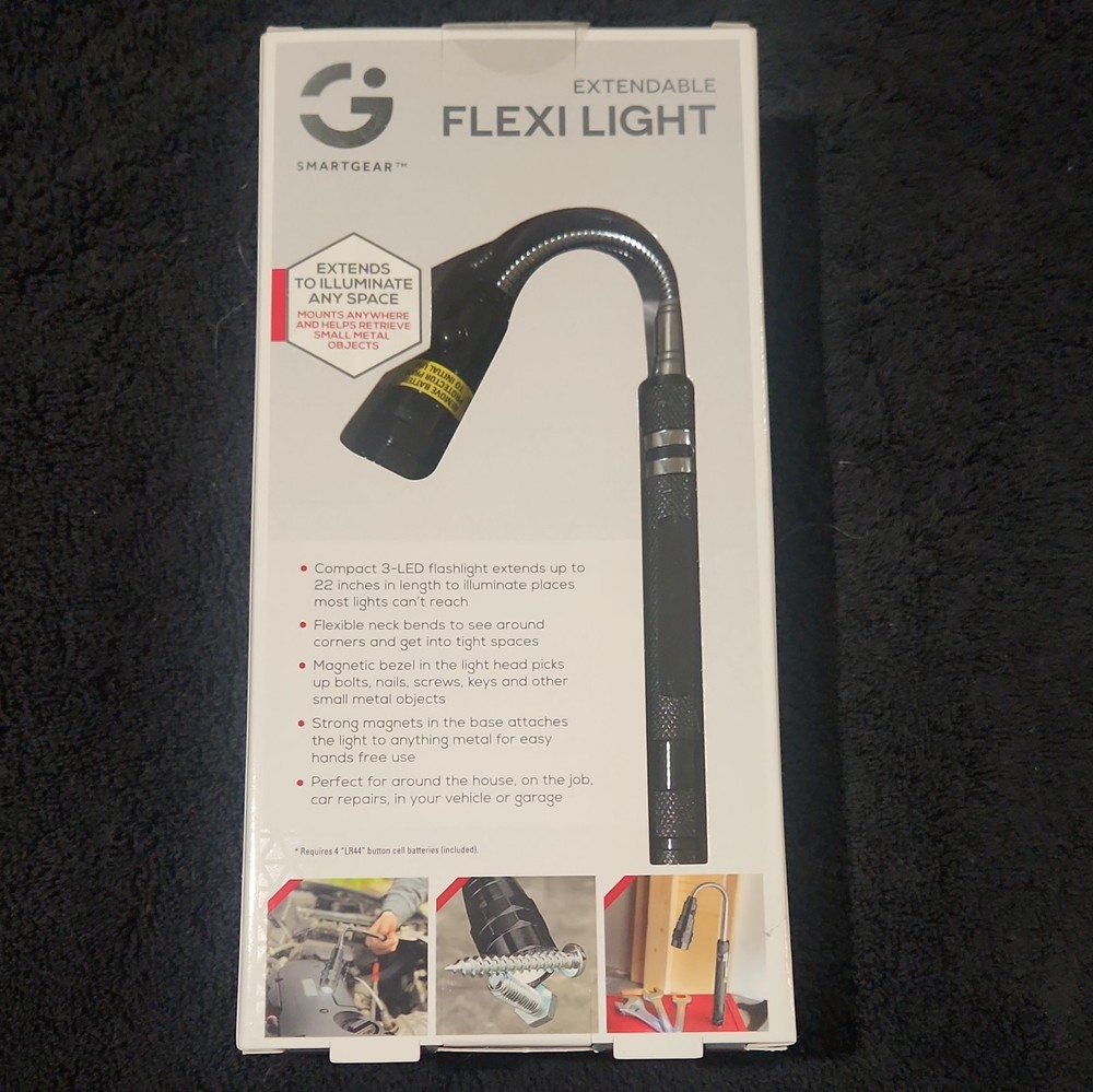 Smart Gear Extendable Flexi Light Compact Flashlight 22 Inches