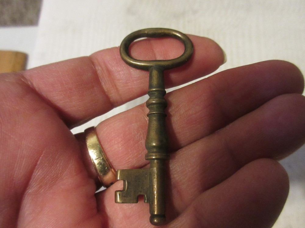 Antique Vintage Brass Solid Barrel Skeleton Key 2.5" Long