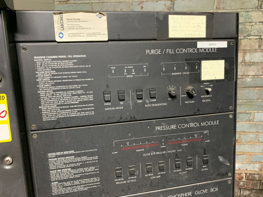 Labconco Controlled Atmosphere Glove Box Model 5080100