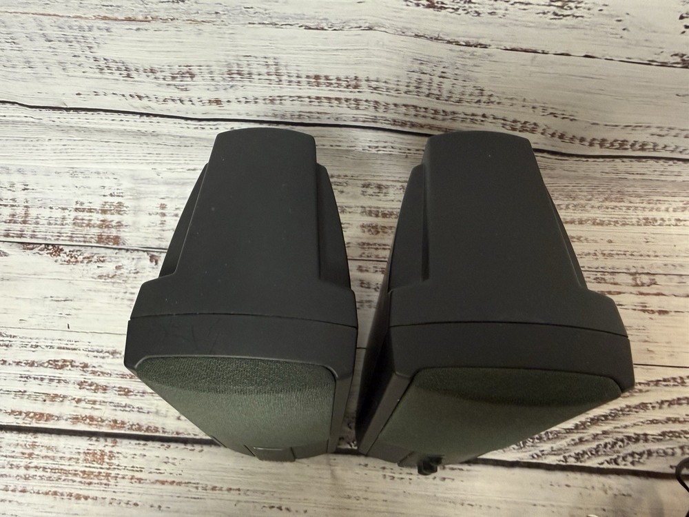 Yamaha Powered Speakers Active Servo Technology Model No. YST-M7 - Working!