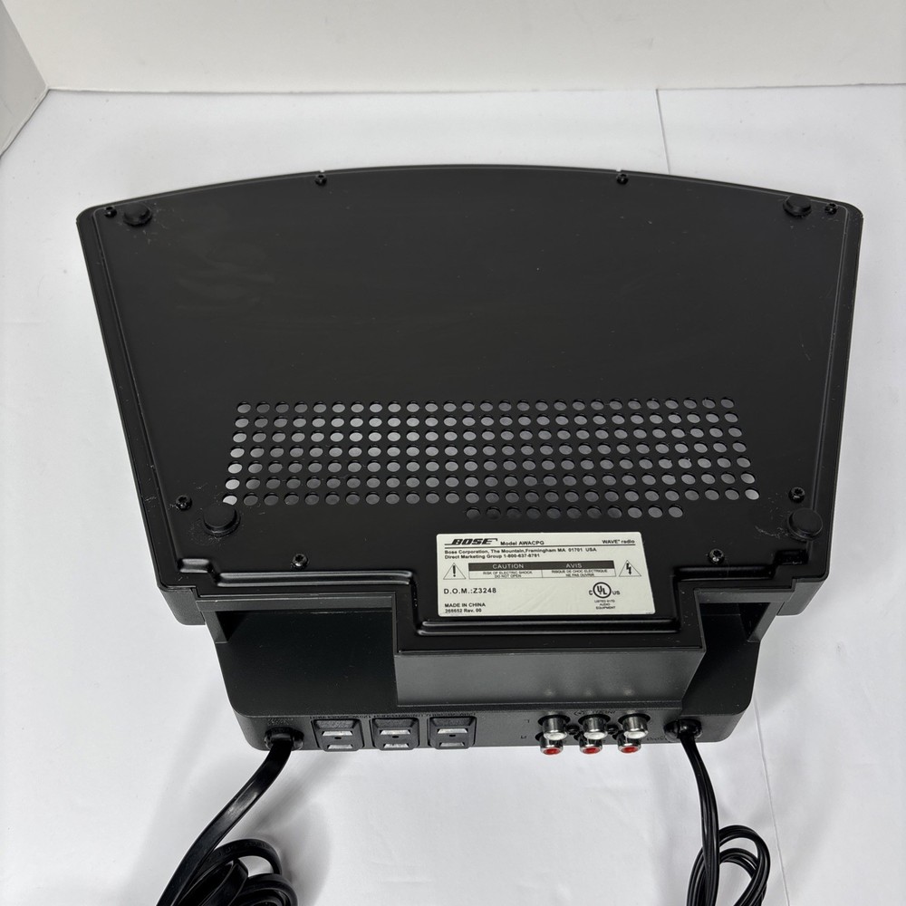 BOSE Model AWACPG Gray Black CD Player Pedestal Auxiliary Dock