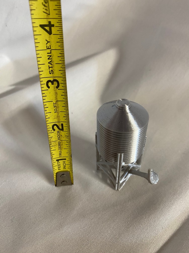 Protein Hopper Bin Short Stack by Deppe Design 1/64th Scale