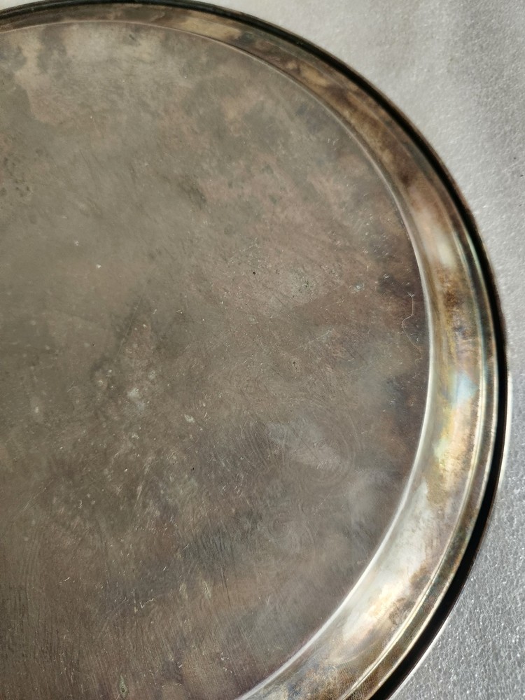 12" Round Silverplated Tray • No Makers Mark