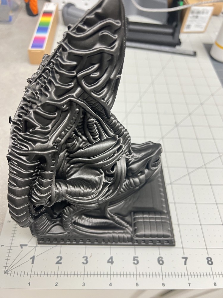 Alien xenomorph wall shelf