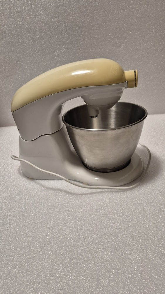 Kenmore KSM100 Stand Mixer