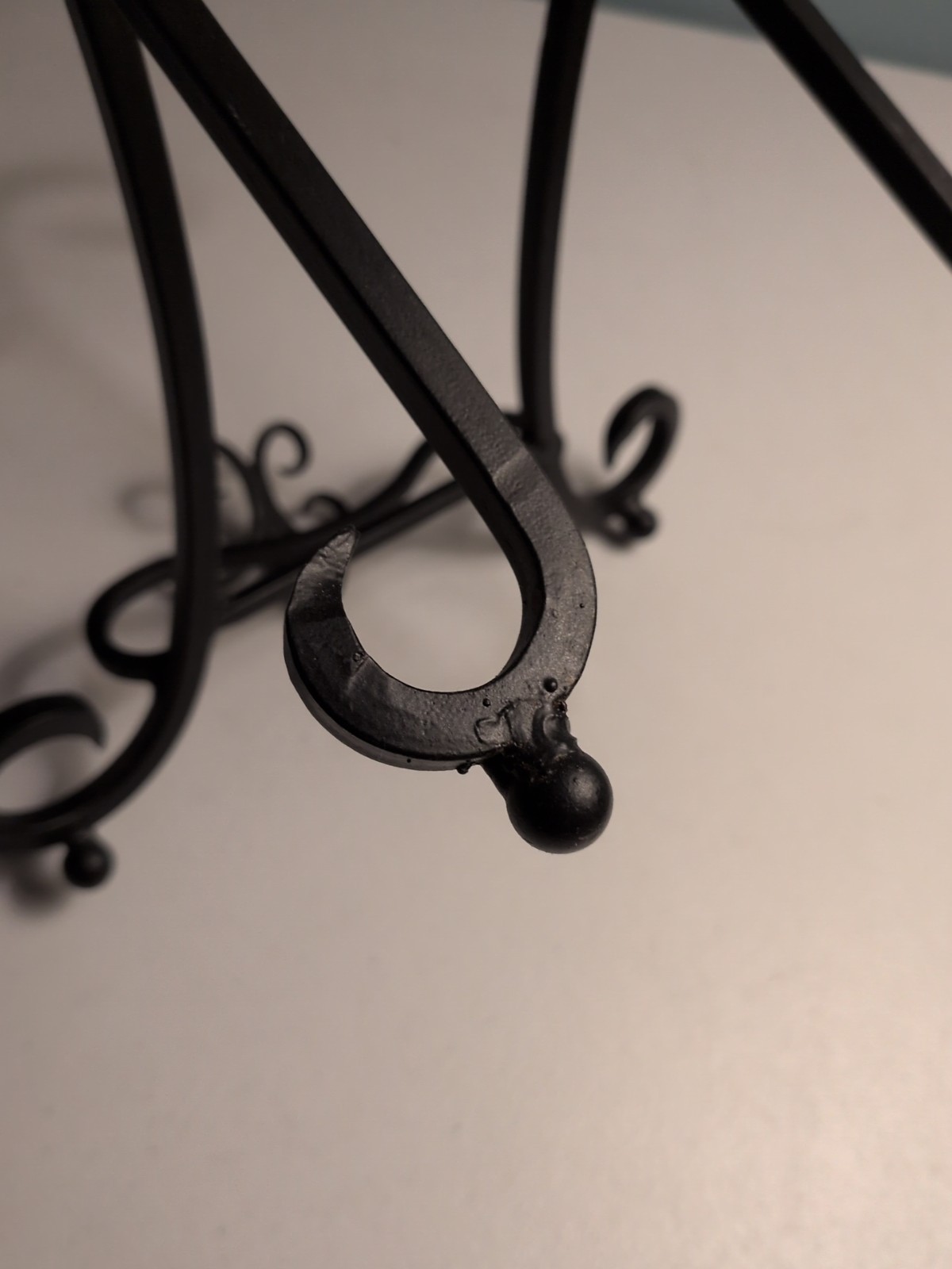 Heavy Metal Art / Plate / Book Holder Display Easel Stand