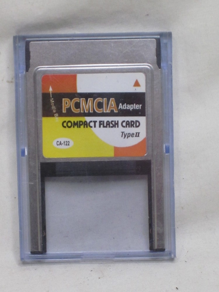 PCMCIA Adapter COMPACT FLASH CARD Type II CA-122