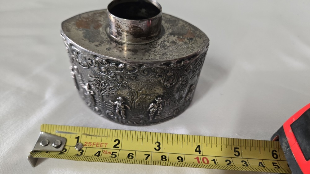 BARBOUR SILVER #3237 SILVER PLATE REPOUSSE TEA CADDY