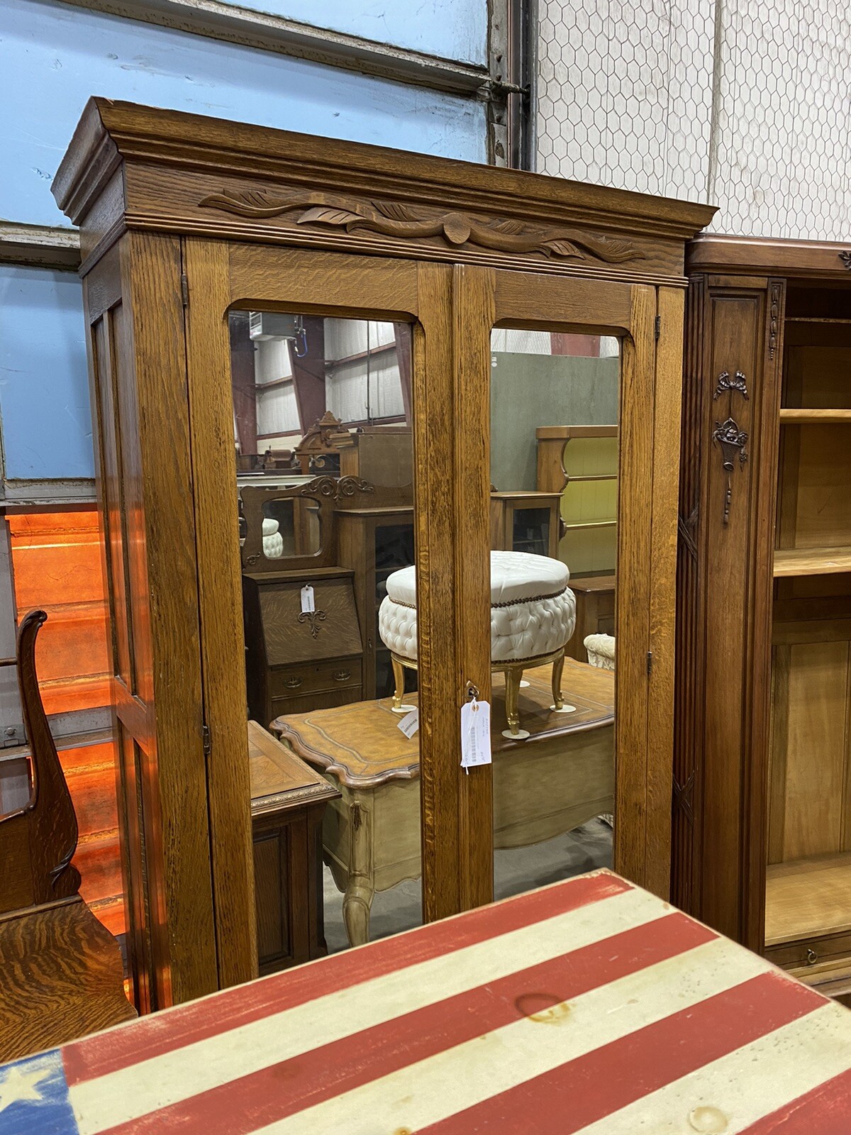 65564 Antique Victorian Oak 2 Door Wardrobe Cabinet