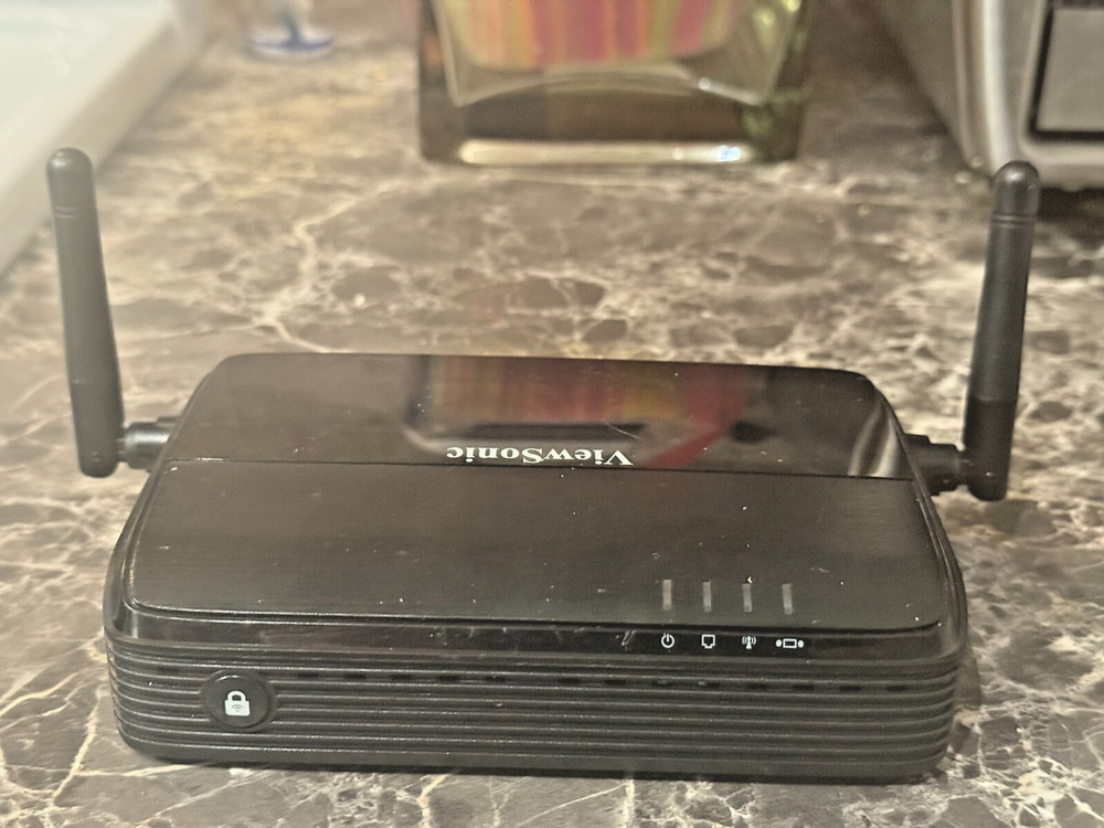 ViewSonic WPG-360 Wireless remote Presentation Gateway / NO POWER SUPPLY