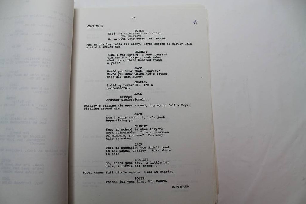 SOMETHING IS OUT THERE / Paul Bernbaum 1988 TV Show Script, Alien Sci-fi Horror
