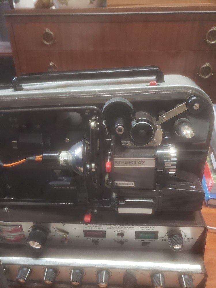 Heurtier Stereo 42 Projector In Original Box
