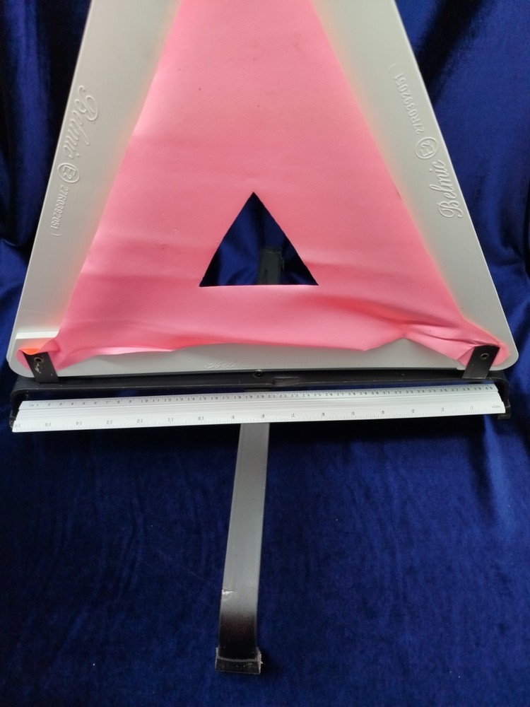 Emergency Warning Triangle Foldable Reflective Car Breakdown Hazard Sign Red