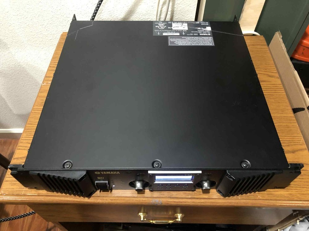 Yamaha TX4n Power Amplifier