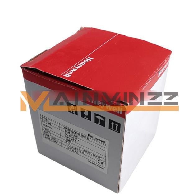 One New Honeywell DC1040CT-303000-E temperature controller