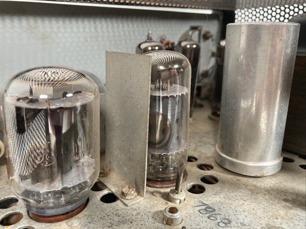 Vintage Ameco TX-62 2 & 6 Meter Ham Radio Transmitter