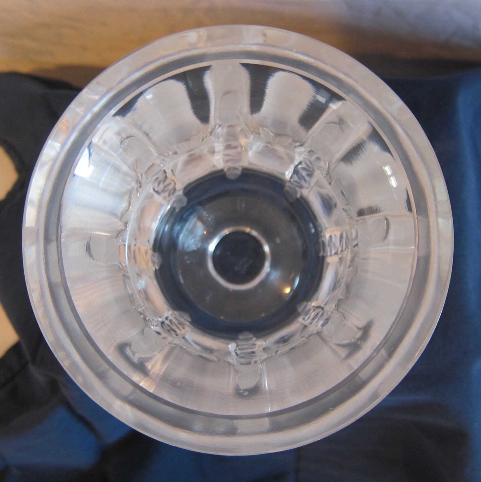 SIGNED Vintage Lalique Frosted Glass Satin Crystal Dampierre Bird Vase