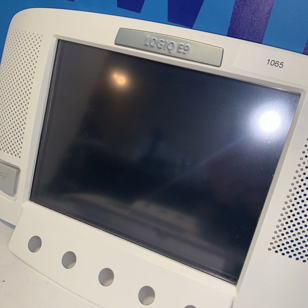 GE LOGIQ E9 UPPER OPERATOR PANEL #1