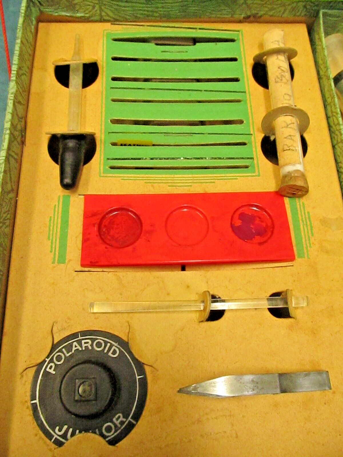 Vintage '38 Gilbert No.8 microscope set with Polaroid jr