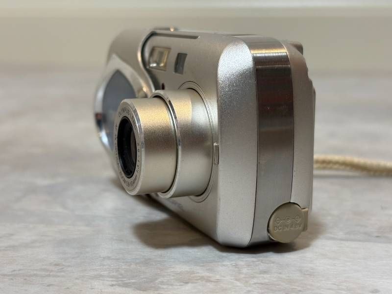 OLYMPUS μ-15 DIGITAL Silver Compact Digital Camera Tested Working Japan