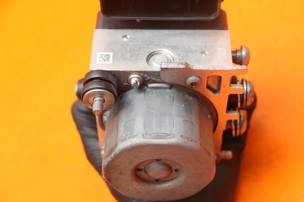 2010-2014 BMW S1000RR OEM ABS PUMP UNIT MODULE