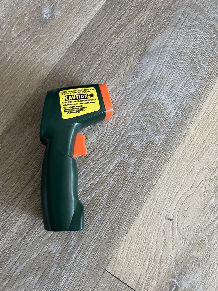 Extech 42500 Mini Laser IR Thermometer