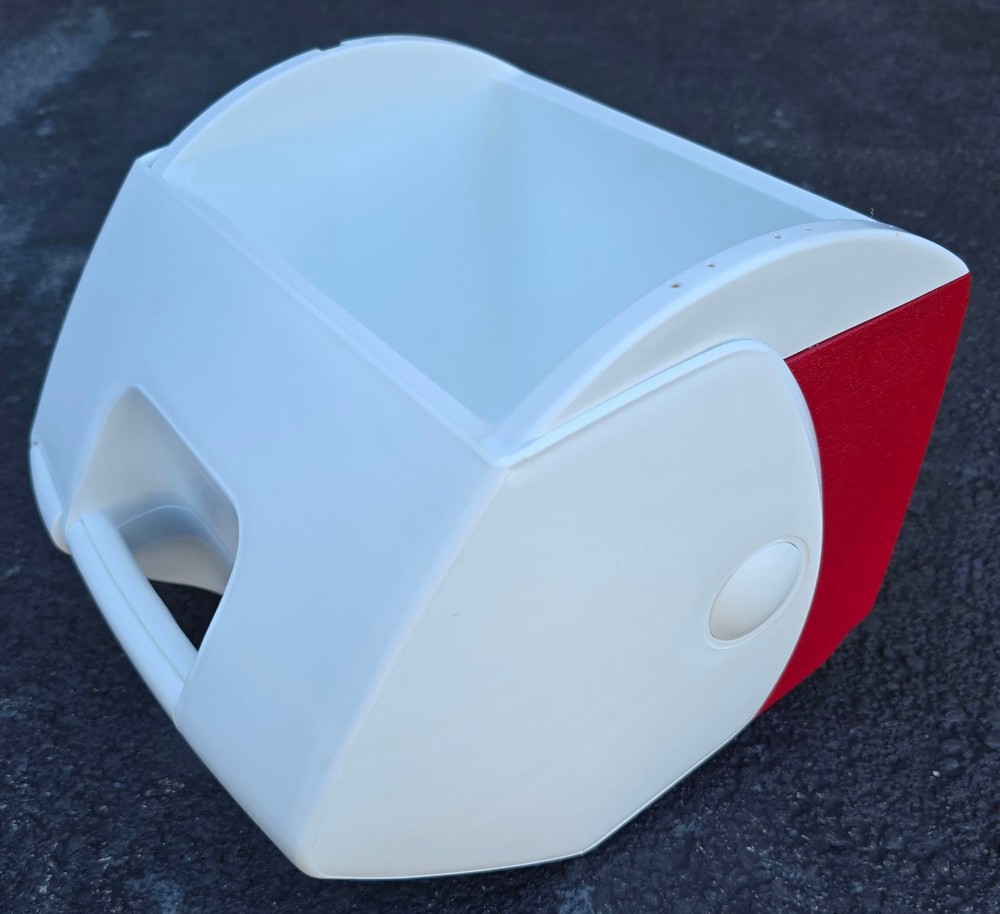 SNAP-ON TOOLS IGLOO COOLER RED & WHITE NEW