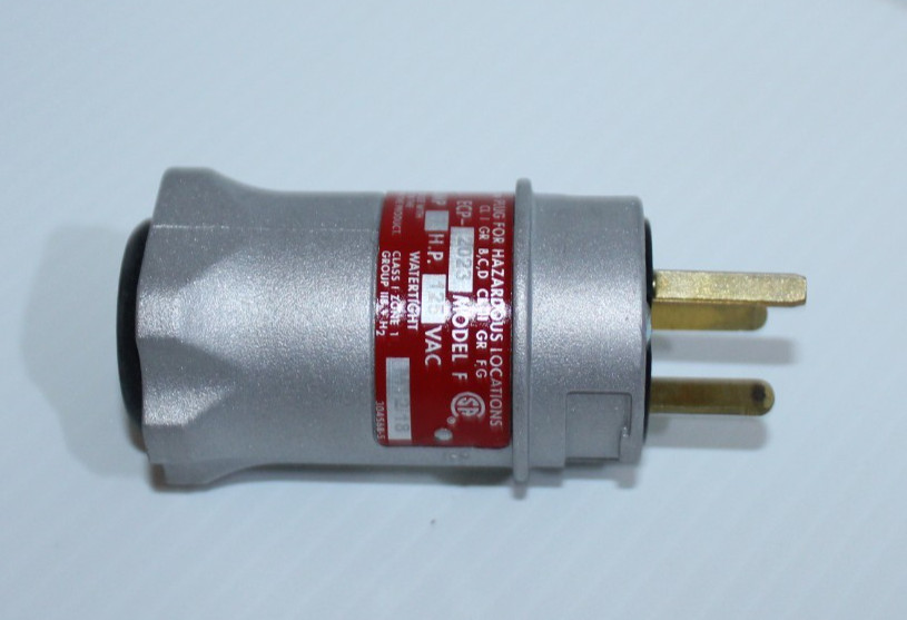 ⭐NEW IN BOX⭐ APPLETON ECP2023 20-Amp Hazardous Location Plug 20A 125Vac 2P 3W