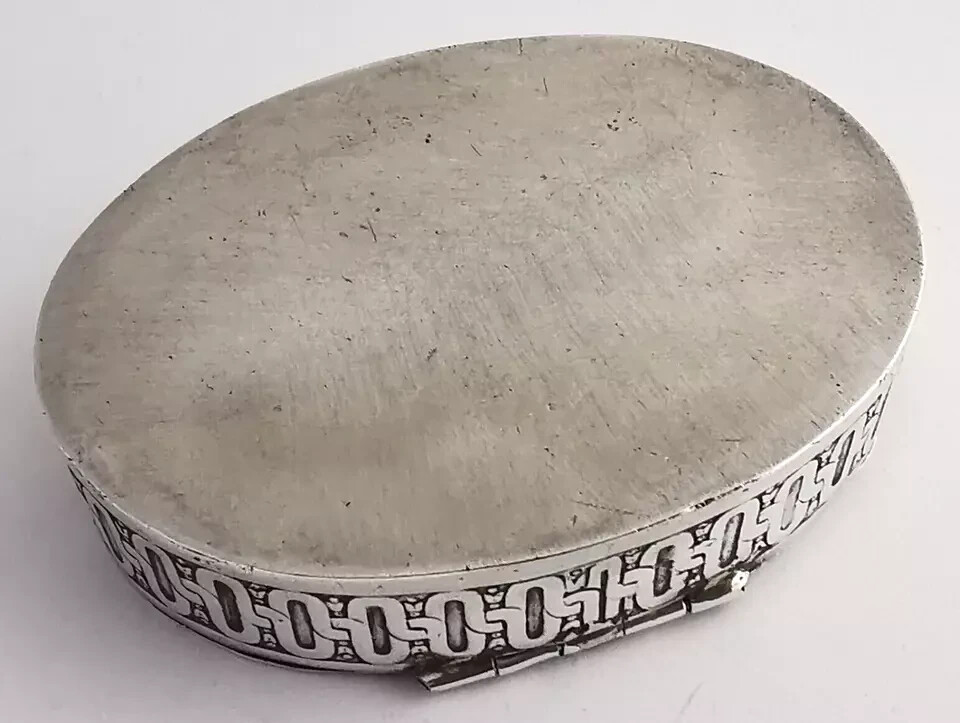 Berthold Muller Solid Silver Table Box - Chester 1901