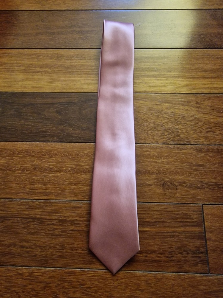 Classic Pink Solid Pattern Tie Imported from Italy